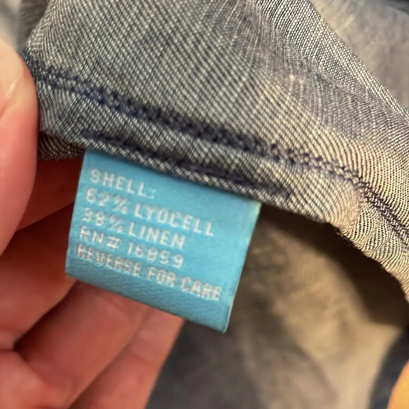 J McLaughlin women small 4 6 Shirt Top Chambray Button Down Alondra short sleeve - Picture 6 of 9